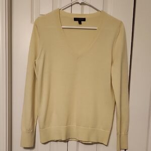 Women's Banana Republic 100% Merino Wool V-Neck Sweater Light Yellow